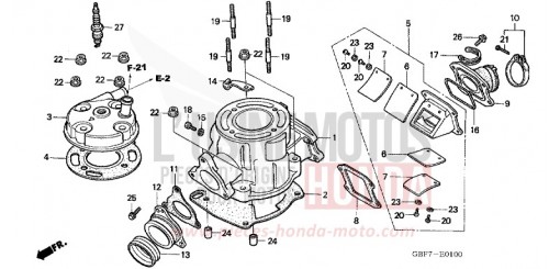TESTATA CILINDRO (CR85R3,4/RB3,4) CR85RB3 di 2003